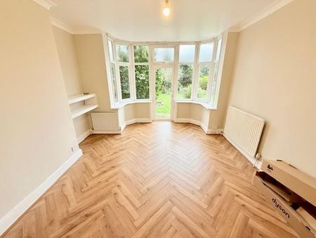 3 bedroom detached house to rent - Photo 5