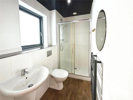 3 bedroom detached house to rent - Photo 2
