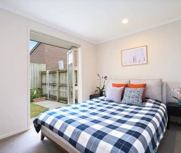 Four Bedroom family home - Photo 5