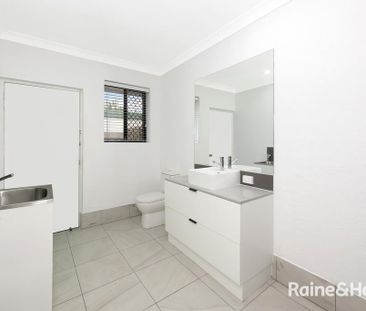 3/3 ROBERTS STREET, Hermit Park, QLD 4812 - Photo 5