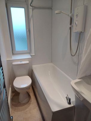 1 Bed Flat, Gibson Terrace, EH11 - Photo 1