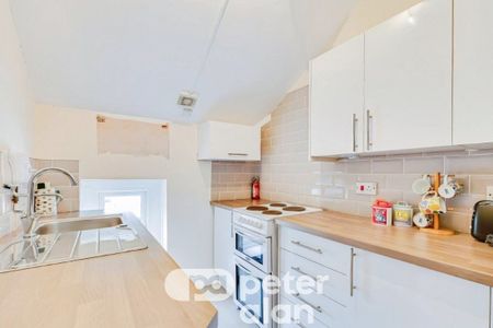 Albany Road, Roath, Cardiff - Photo 2