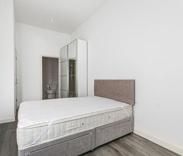 Clifton Road - Photo 3