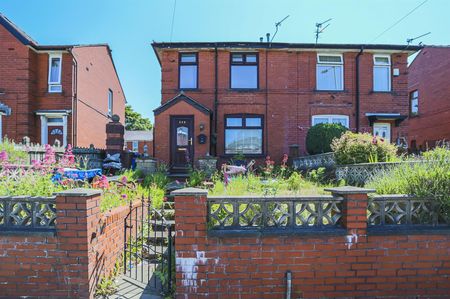 Albert Royds Street, Rochdale - Photo 2