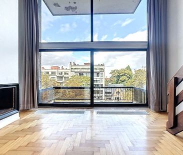 Atypique appt style duplex (+-61m²) / Churchill. - Photo 3