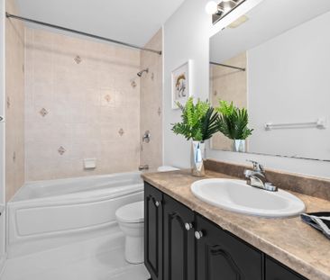 For Lease - 381 Moffatt Pond Court, Barrhaven, Ontario - Photo 4