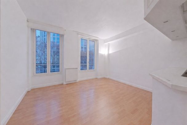 APPARTEMENT T2 A LOUER - PARIS 2EME ARRONDISSEMENT Mail 4 - 32.84 m - 1 260 € - Photo 1