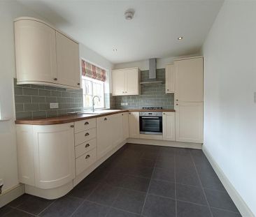 3 bedroom barn conversion to rent - Photo 6