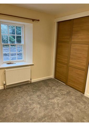 A well-presented two-bedroom semi-detached cottage situated in an attractive rural location on the edge of the pretty village of Temple. Offering generous livin - Photo 4