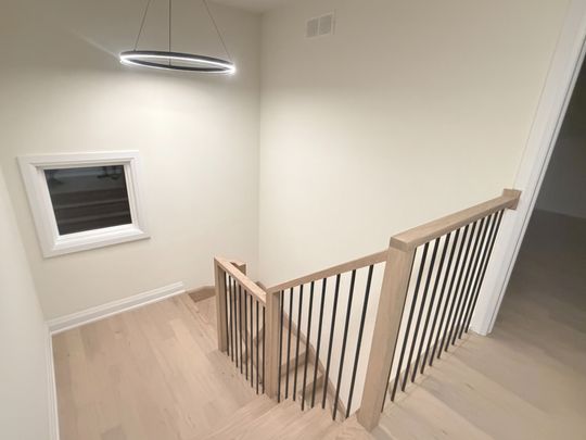 For Lease - 8723 Harlyn Common, Niagara Falls, Ontario - Photo 1