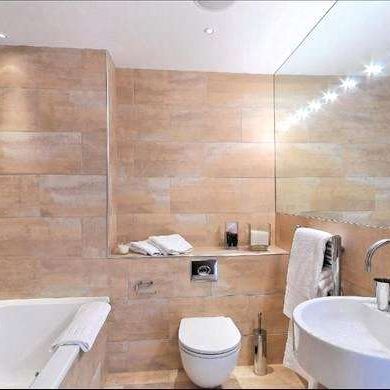 This apartment is located on the second floor of a portered building with lift service. - Photo 4