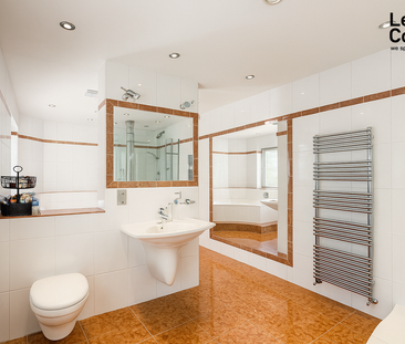 5 bedroom detached house to rent - Photo 5