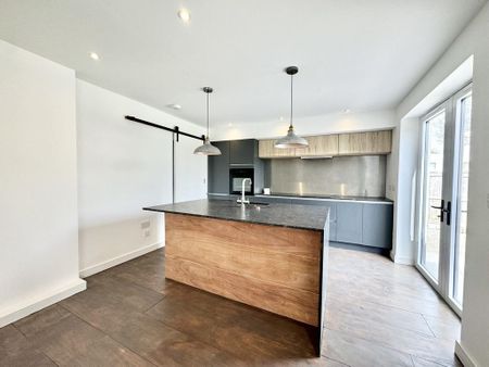 4 bedroom bungalow to rent - Photo 3