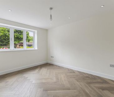 5 bedroom detached house to rent - Photo 5