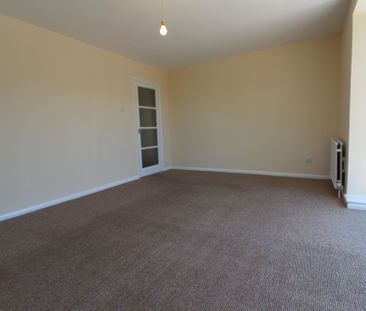 Franklynn Road, Haywards Heath, RH16 - Photo 2