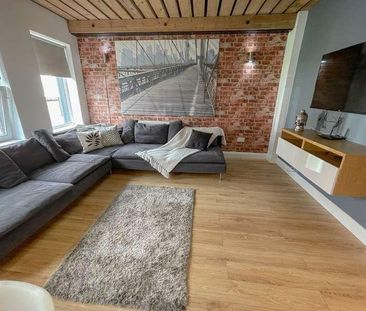 May Street, L3 - Photo 2