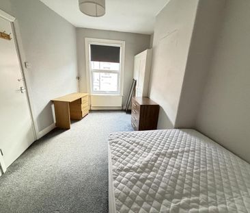 4 bedroom house to rent - Photo 6