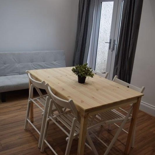 Stanley Park, Bristol - Photo 1