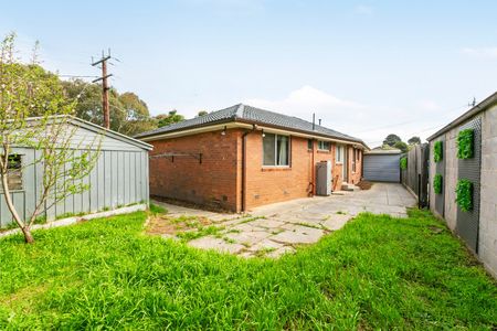 2 Lauder Drive, Bundoora VIC 3083 - Photo 5