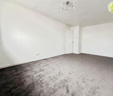 3 bedroom maisonette to rent - Photo 4