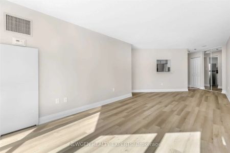 5 Concorde Place #303 - Photo 2