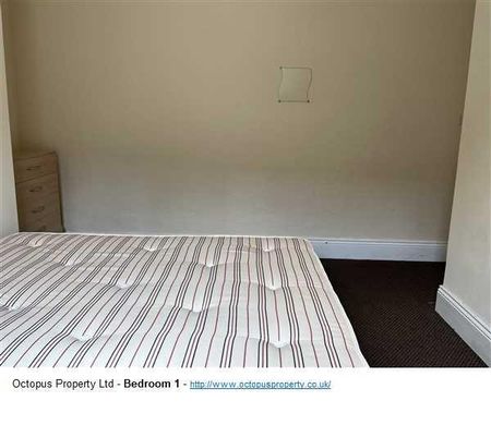 6 bedroom terraced house to rent - Photo 3