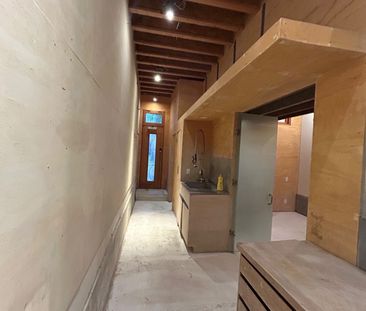 For Lease - 303 Coxwell Avenue Unit# rear workspace, Toronto, Ontario - Photo 4