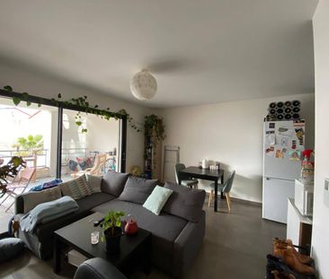 Location appartement récent 2 pièces 48.96 m² à Valence (26000) - Photo 2