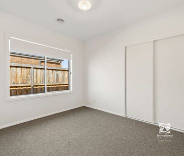 DESIGNED TO STAND OUT - Photo 2