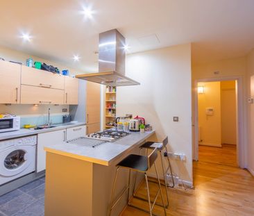 Room in a Shared Flat, Park View Court, E3 - Photo 4