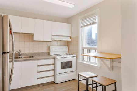 For Lease - 429 Margueretta Street Unit# Upper, Toronto, Ontario - Photo 3