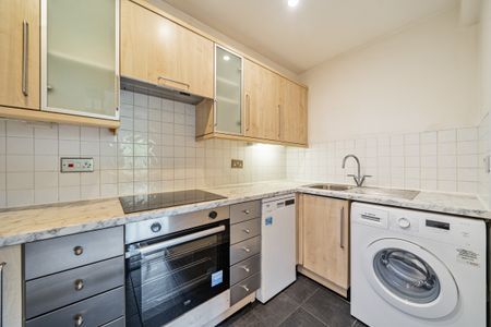 Sopwith Way, Kingston Upon Thames, Surrey, KT2 - Photo 3