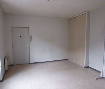 Location appartement autre 2 pièces 28 m² à Villefranche-de-Rouergue (12200) - Photo 3