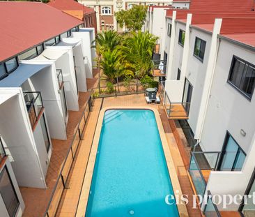 Sullivans Cove Luxury Townhouse - Photo 4