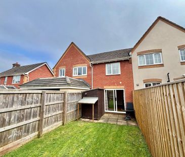 2 bedroom terraced house to rent - Photo 3