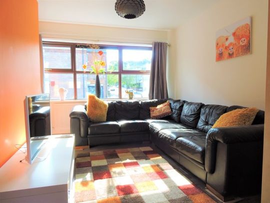 5B Porterbrook Apartments, Broomhall – BILLS INCLUDED! - Photo 1