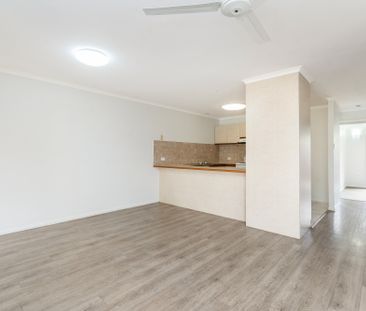 12/230 Terrace, QLD 4655, Torquay - Photo 4