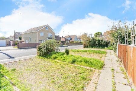 Normanton Avenue, Bognor Regis - Photo 5