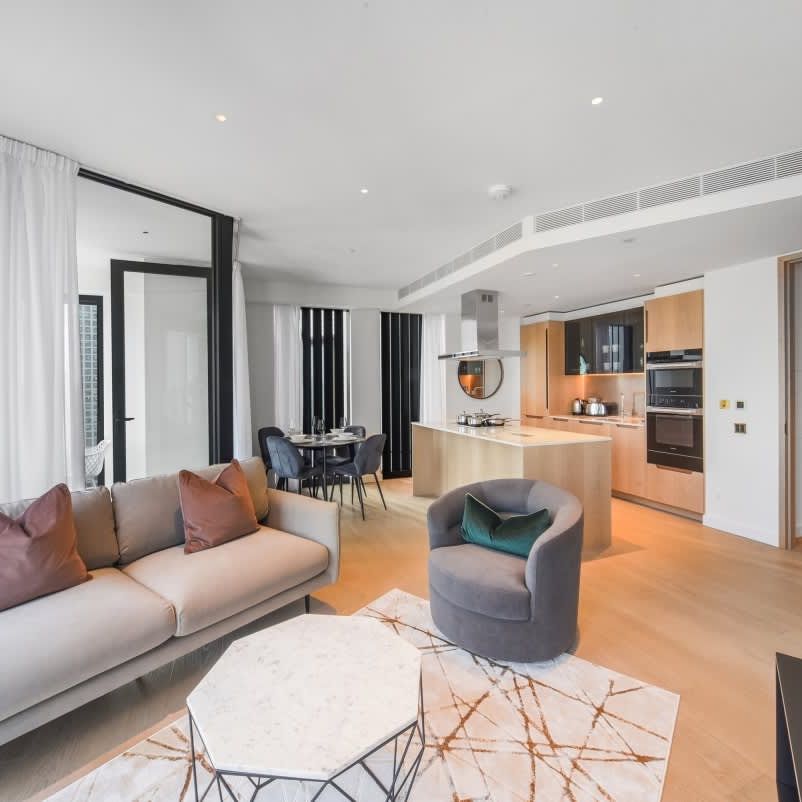 Nine Elms Lane London SW8 - Photo 1