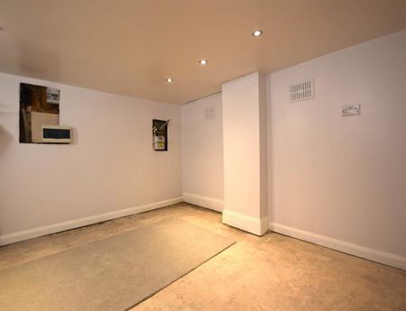 2 Bedroom Terraced To Let - Photo 4