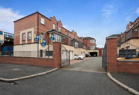 4 Donnybrook Court, Belfast, BT9 7GH - Photo 4
