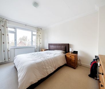 Lassell Court, MAIDENHEAD - Photo 1