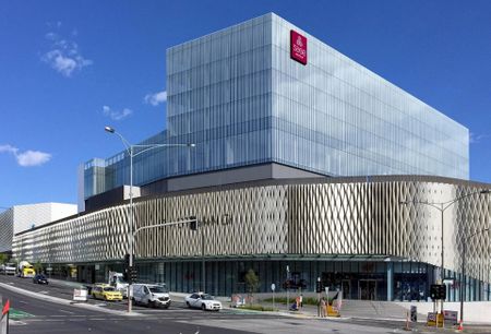 Immaculate Townhouse Ideal for Family Living - Photo 4