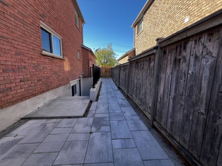 For Lease - 181 Johnson Street Unit# LOWER, Barrie, Ontario - Photo 4