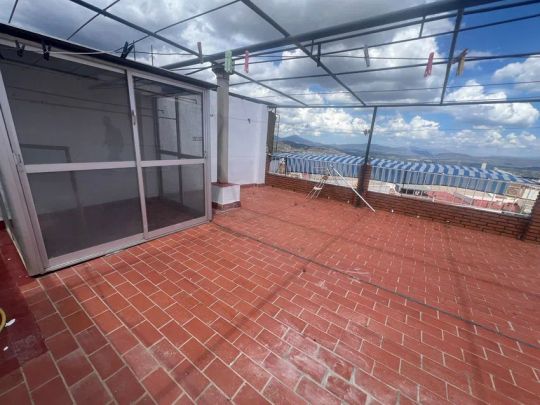 Alquiler de chalet adosado en Carretera Coín - Photo 1