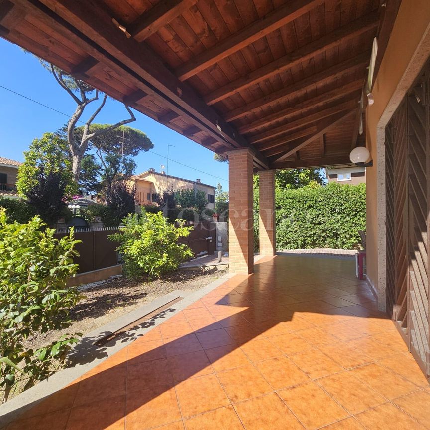Villa Bifamiliare a Fiumicino in Fregene Nord - Photo 1