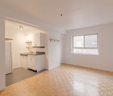 25 Avenue des Pins - Photo 1