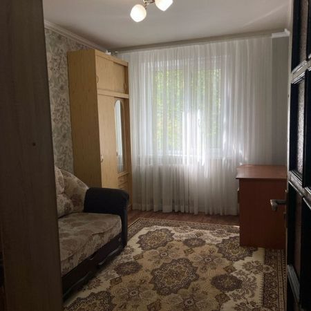 Apartament cu 2 camere de inchiriat in zona Aparatorii Patriei - Fotografie 4