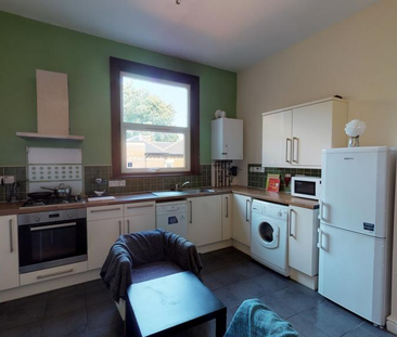 2 bedroom flat to rent - Photo 3 | Rentumo