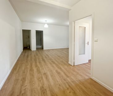 Apartment - Photo 4